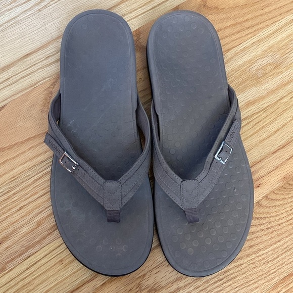 Vionic Patty Thong Sandals Womens Size 11 Brown Flip Flop orthotic Beach summer - Picture 1 of 12